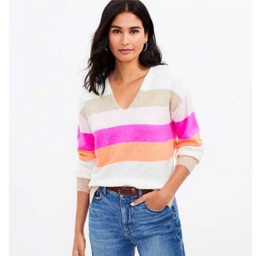 LOFT v-neck sweater. Size L. New with tags